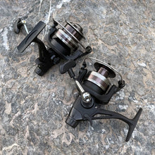 Load image into Gallery viewer, Double Brake Design Fishing Reel 8KG Max Drag 4BB 4000-5000H CNC Aluminum Left/Right Interchangeable Spinning Reel